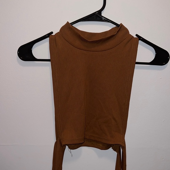 Too - Picture 5 of 5